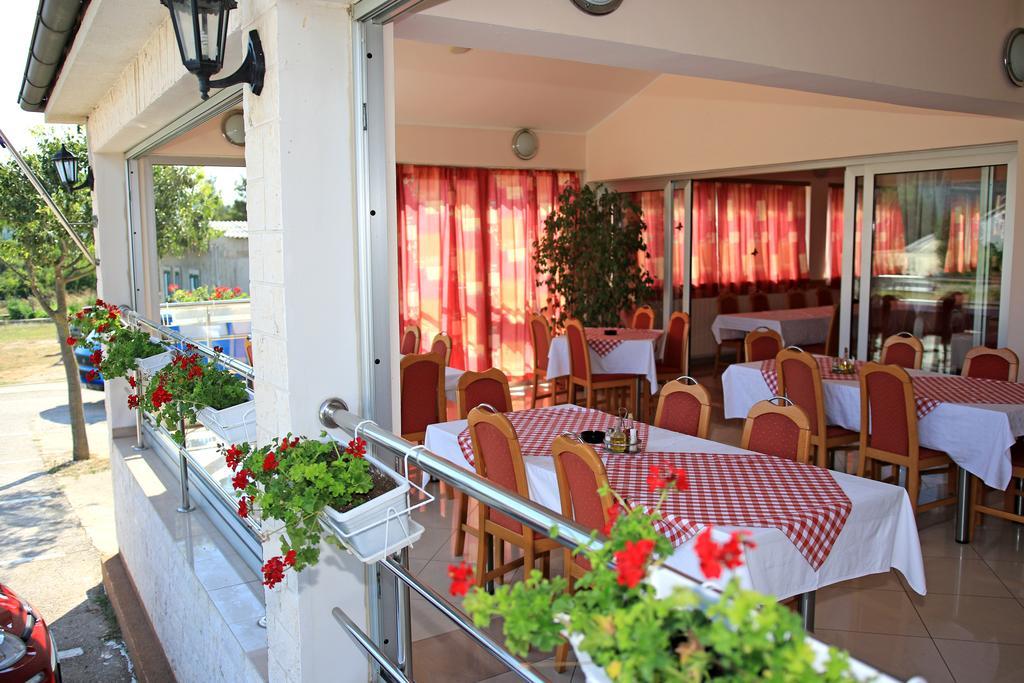 Guest Accommodation Slapovi Krke Lozovac Buitenkant foto