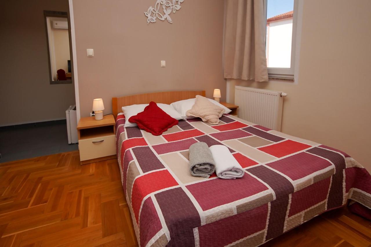 Guest Accommodation Slapovi Krke Lozovac Buitenkant foto