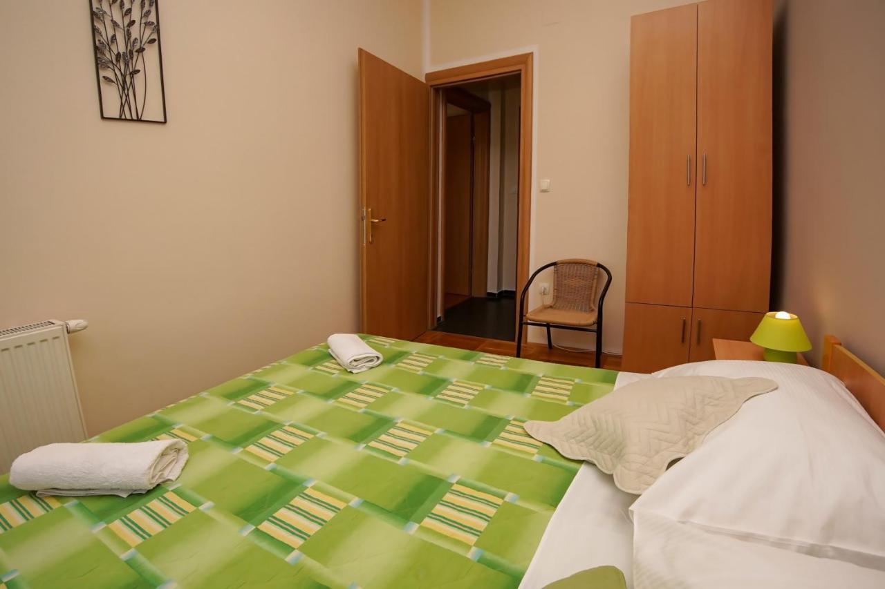 Guest Accommodation Slapovi Krke Lozovac Buitenkant foto